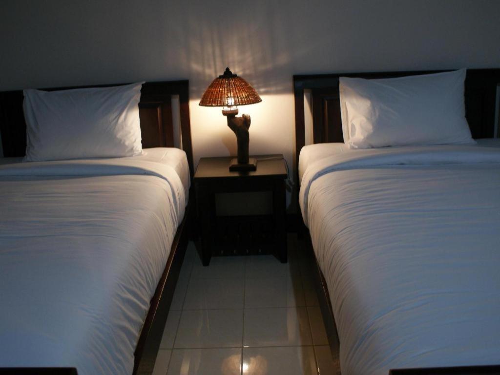 Daosavanh Resort & Spa Hotel Savannakhet Esterno foto
